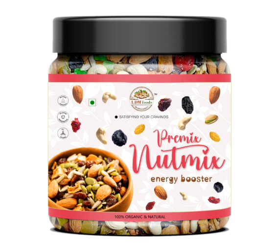 Roasted premix nutmix in glass jar